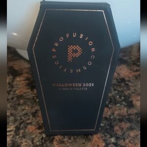 Brand New Profusion 4 Eyeshadow Palette